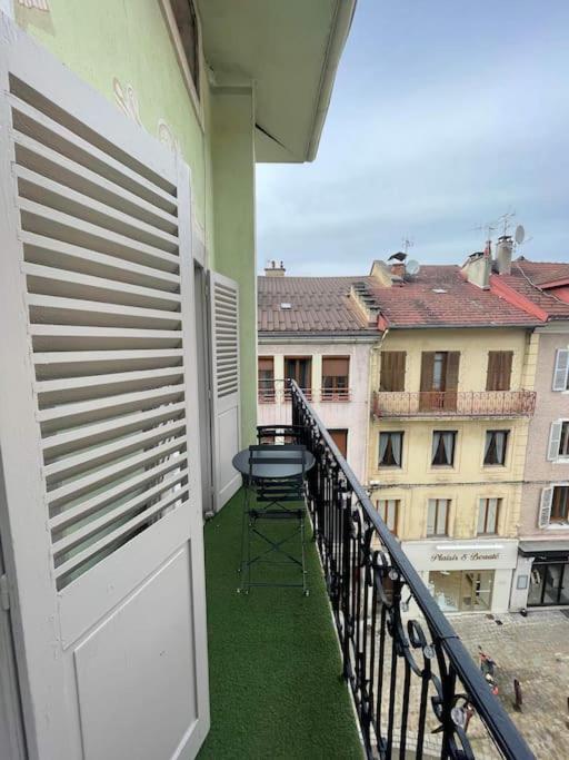 Luxueux T2 Lumineux Unique Saint Claude Apartment Bagian luar foto